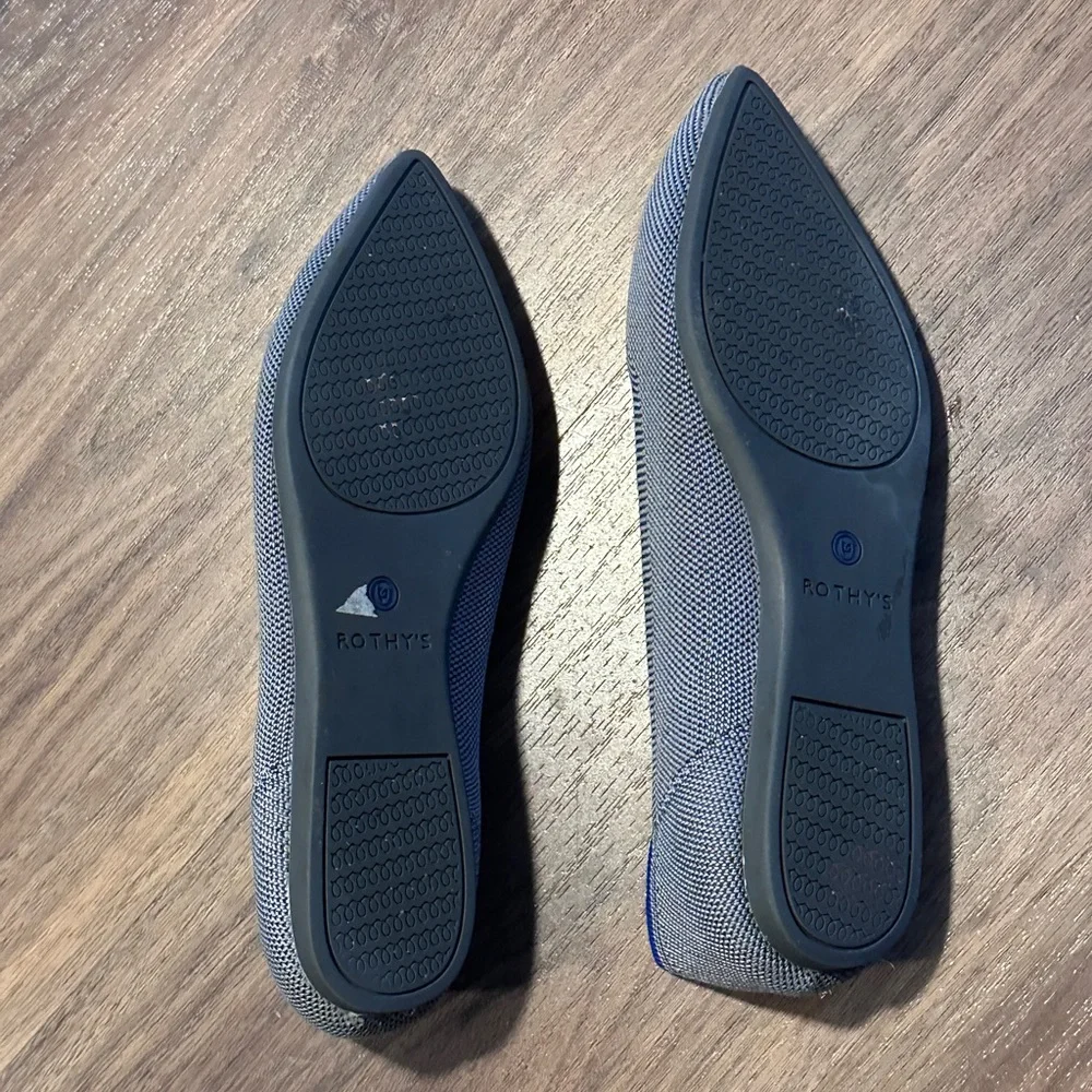 Rothy's Pointed Toe Flats in Gray with Blue Trim